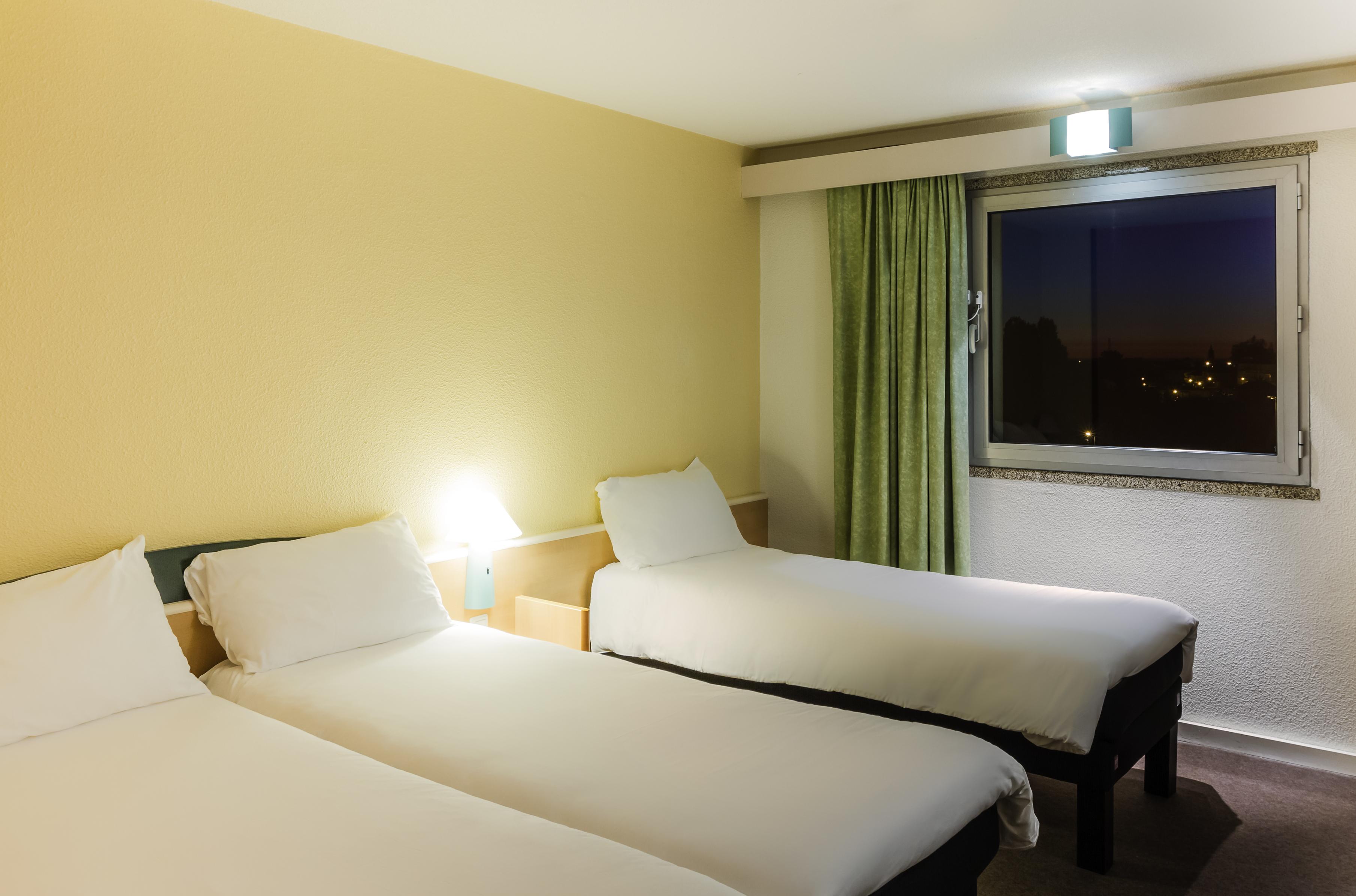 Hotel Ibis Porto Sao Joao Luaran gambar