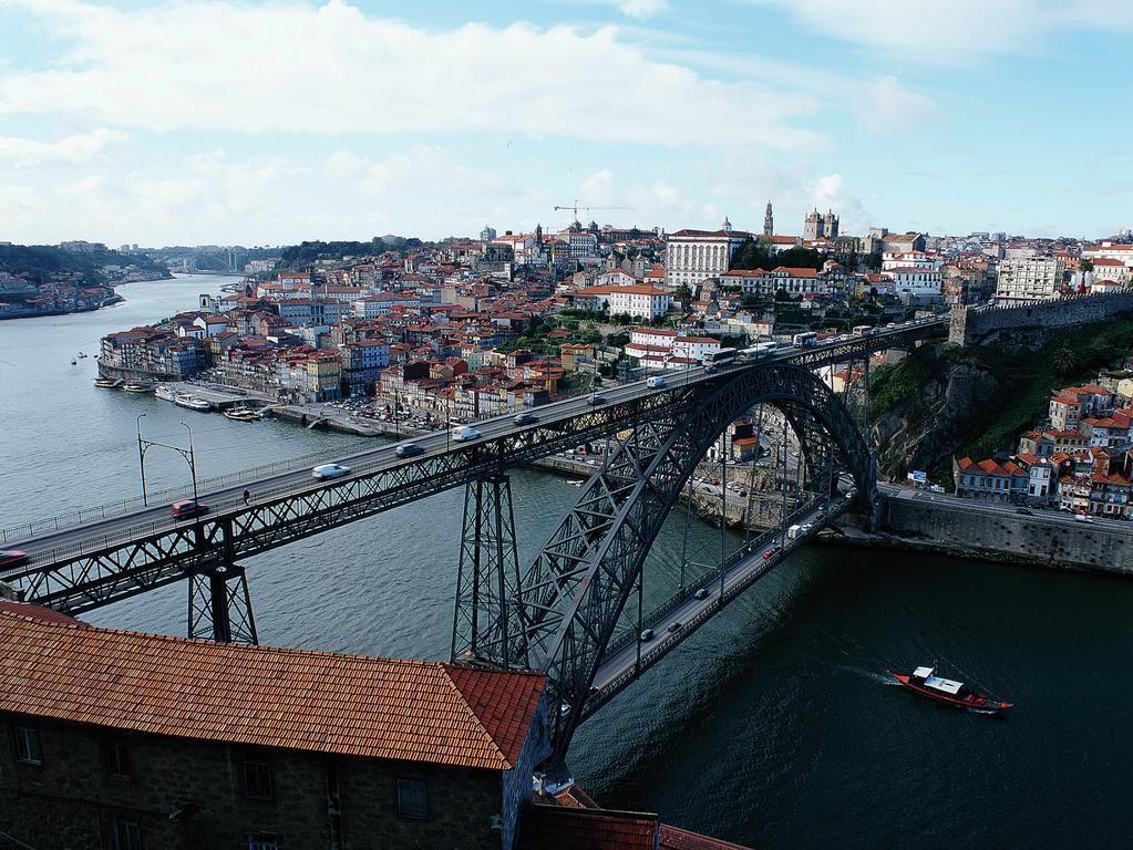 Hotel Ibis Porto Sao Joao Luaran gambar