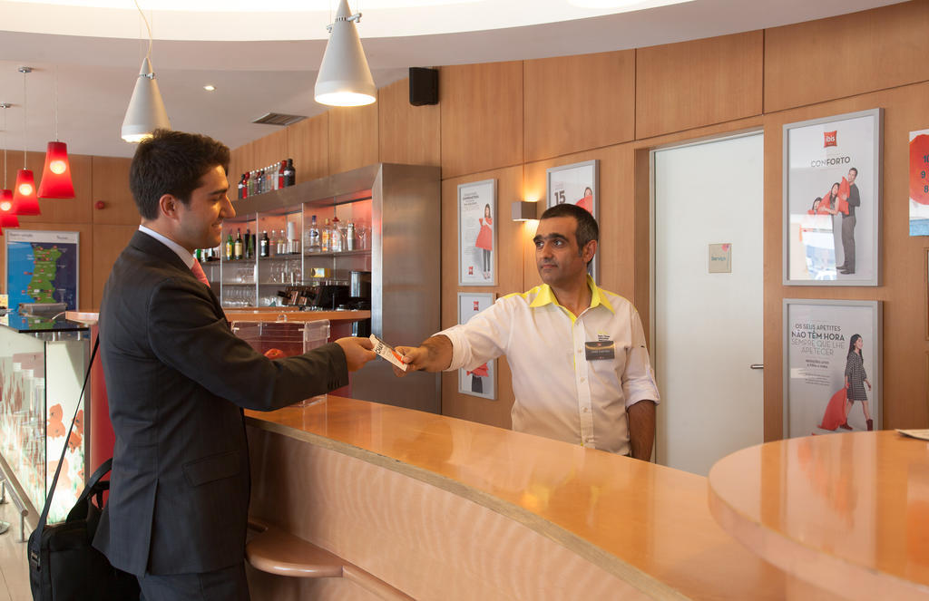 Hotel Ibis Porto Sao Joao Luaran gambar