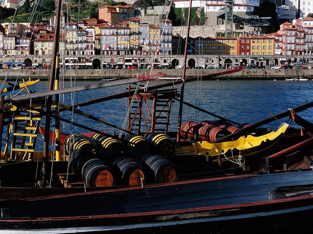 Hotel Ibis Porto Sao Joao Luaran gambar